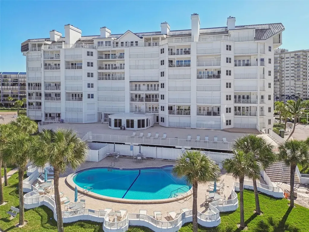 1586 Gulf Boulevard Clearwater Beach FL 33767