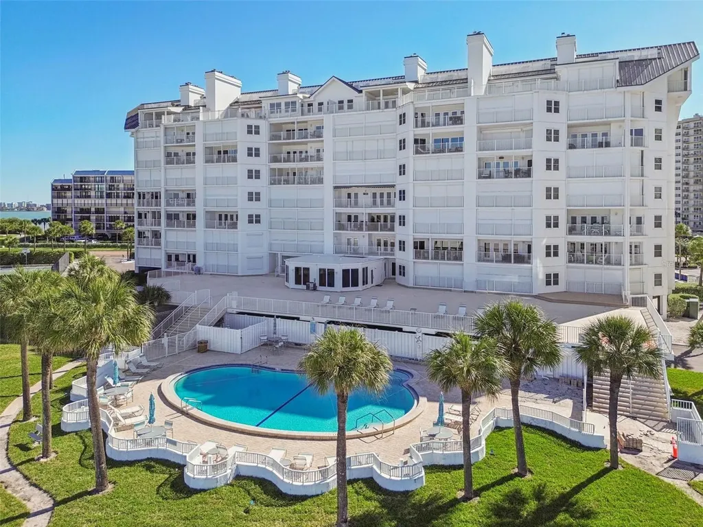 1586 Gulf Boulevard Clearwater Beach FL 33767