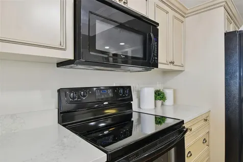 1586 Gulf Boulevard Clearwater Beach FL 33767