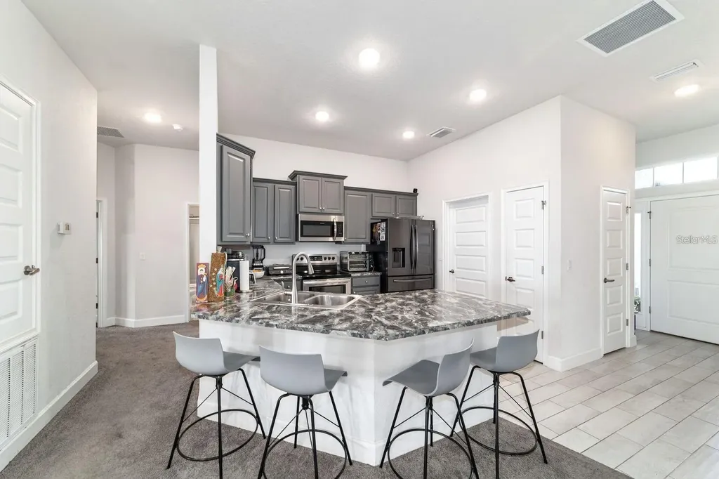 4427 NW 2nd Court Ocala FL 34475