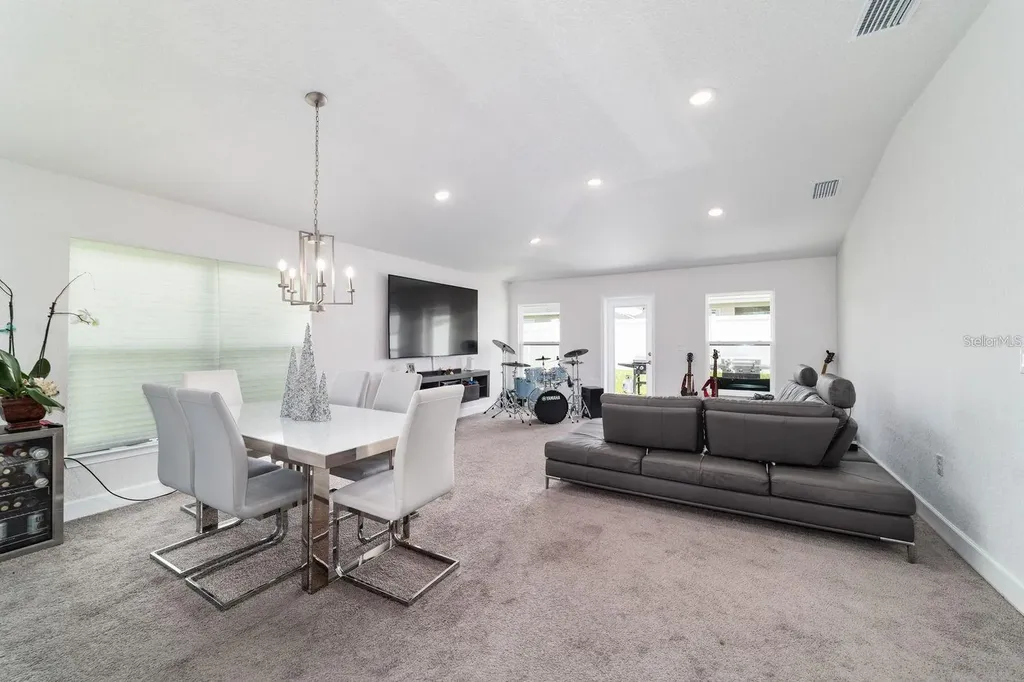 4427 NW 2nd Court Ocala FL 34475