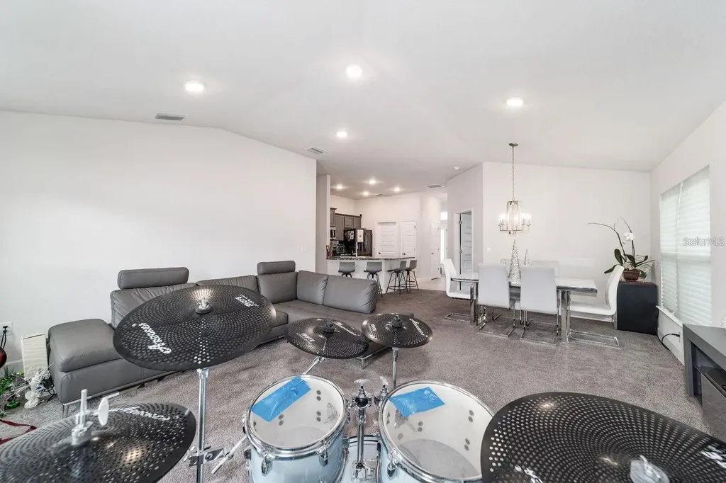 4427 NW 2nd Court Ocala FL 34475