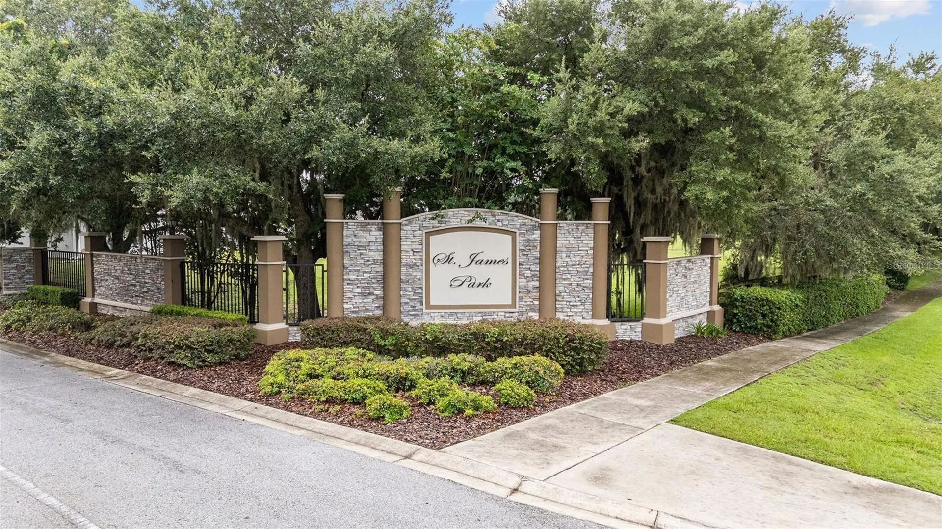 4427 NW 2nd Court Ocala FL 34475