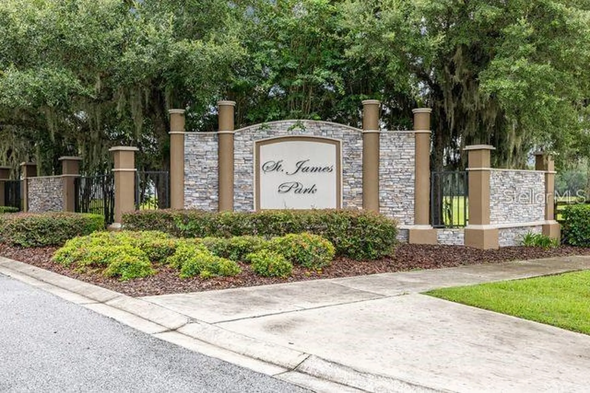4427 NW 2nd Court Ocala FL 34475
