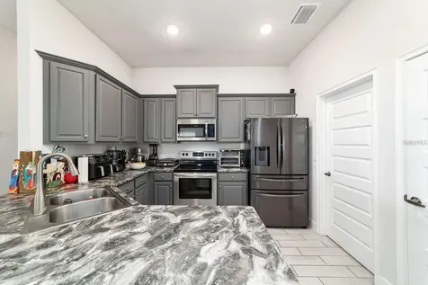 4427 NW 2nd Court Ocala FL 34475