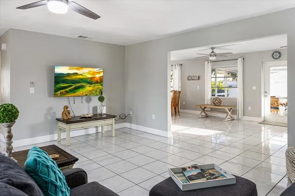 2061 Illinois Avenue Englewood FL 34224