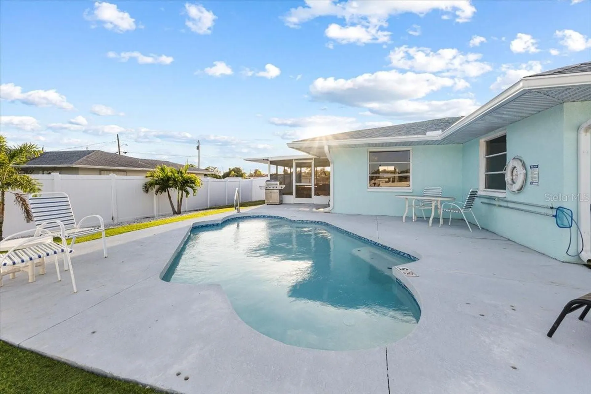 2061 Illinois Avenue Englewood FL 34224