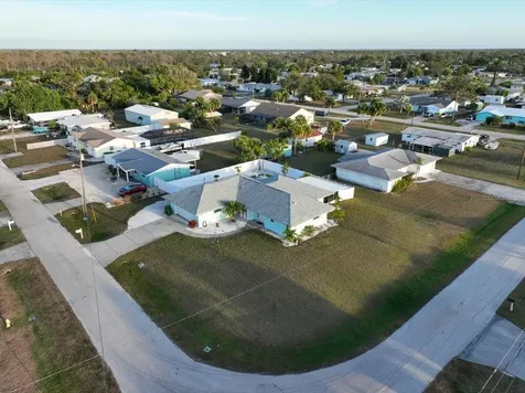 2061 Illinois Avenue Englewood FL 34224