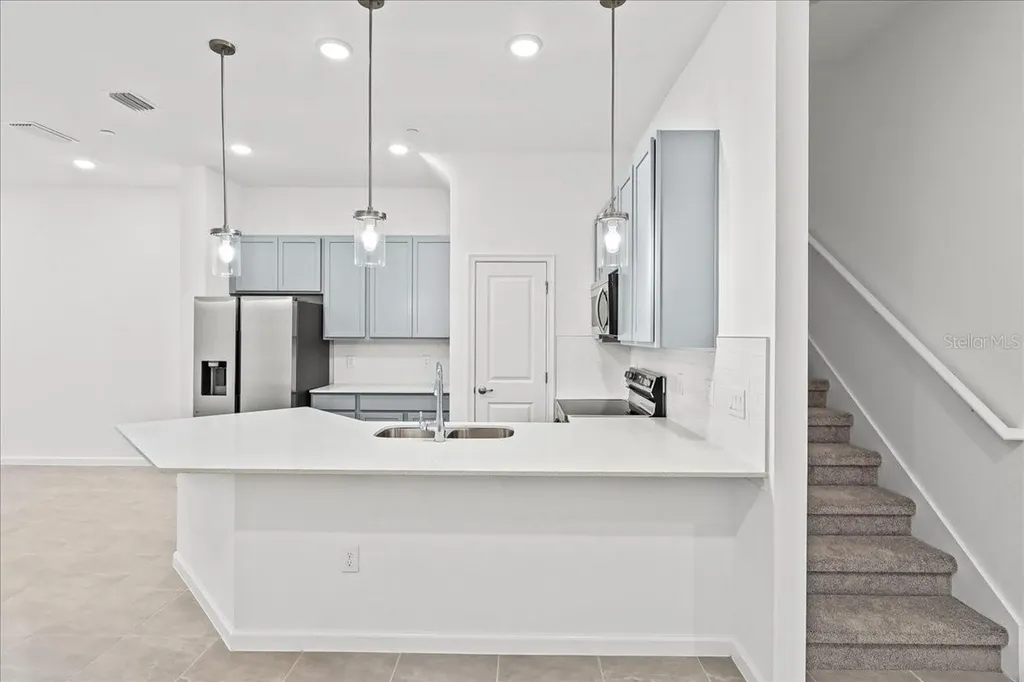10525 Ebb Tide Lane Orlando FL 32821