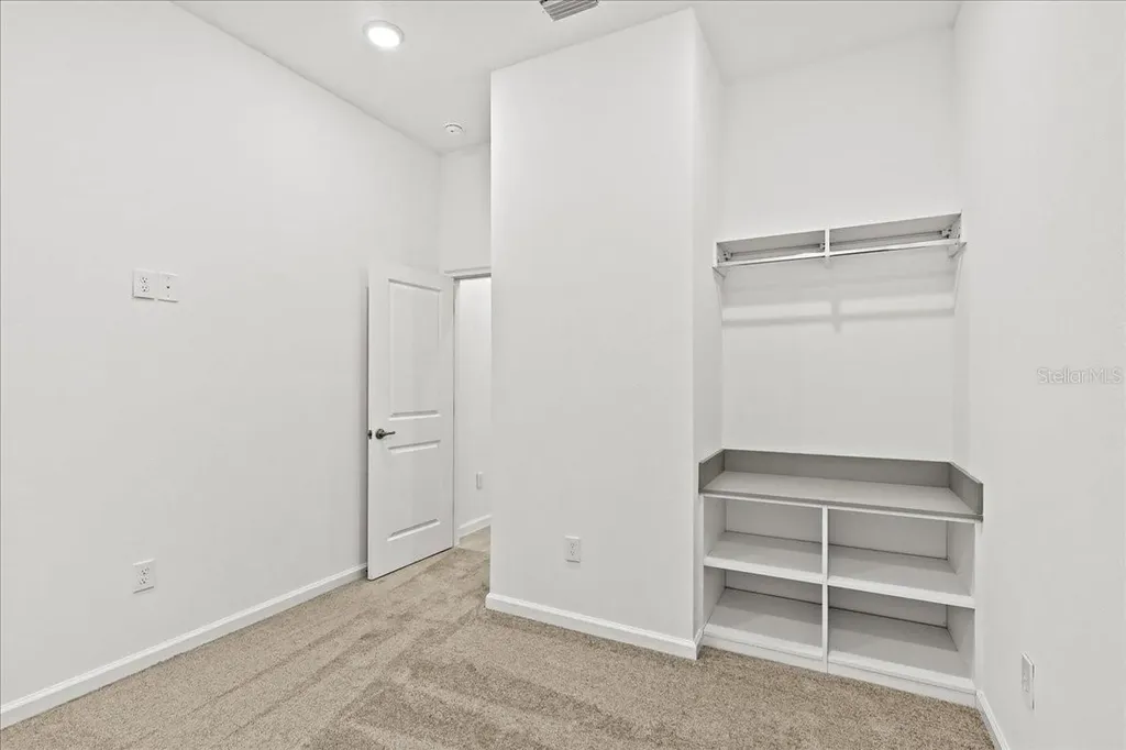 10525 Ebb Tide Lane Orlando FL 32821
