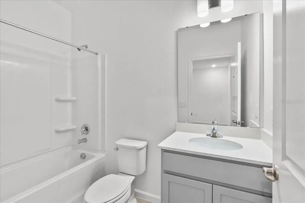 10525 Ebb Tide Lane Orlando FL 32821