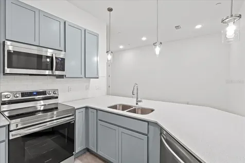 10525 Ebb Tide Lane Orlando FL 32821