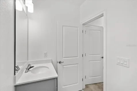 10525 Ebb Tide Lane Orlando FL 32821