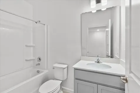 10525 Ebb Tide Lane Orlando FL 32821