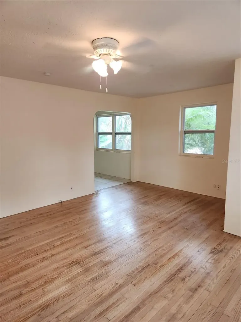 486 Oak Street New Smyrna Beach FL 32168