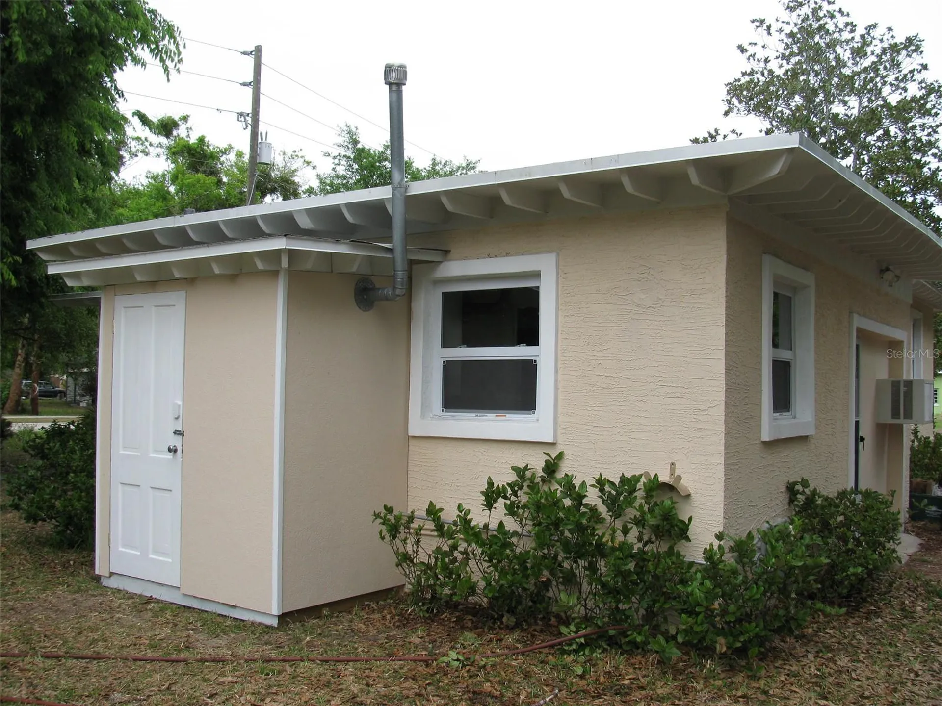 486 Oak Street New Smyrna Beach FL 32168