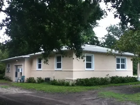 486 Oak Street New Smyrna Beach FL 32168