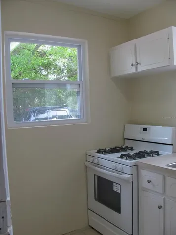 486 Oak Street New Smyrna Beach FL 32168