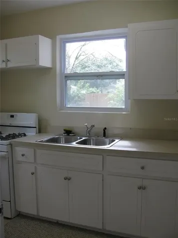 486 Oak Street New Smyrna Beach FL 32168