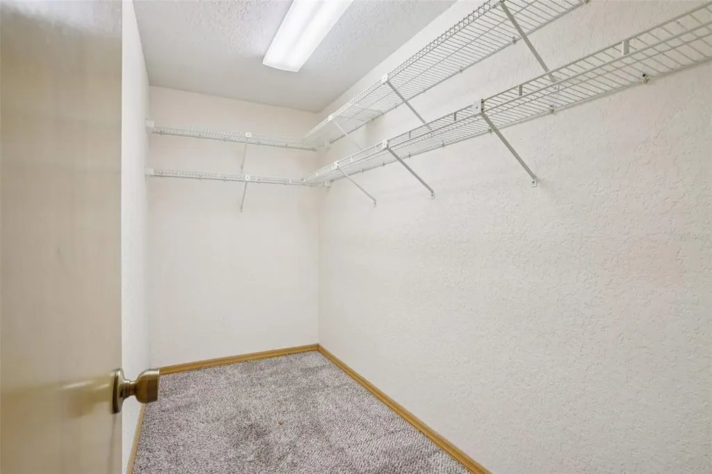 18628 SE 53rd Place Ocklawaha FL 32179