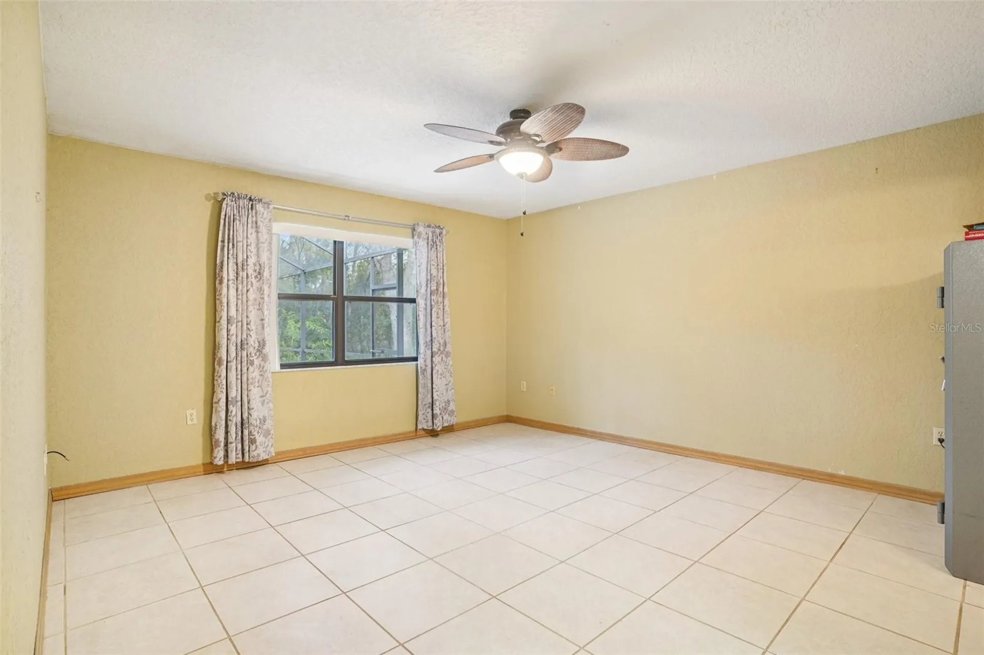 18628 SE 53rd Place Ocklawaha FL 32179