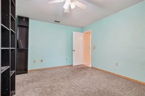 18628 SE 53rd Place Ocklawaha FL 32179