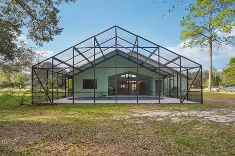 18628 SE 53rd Place Ocklawaha FL 32179