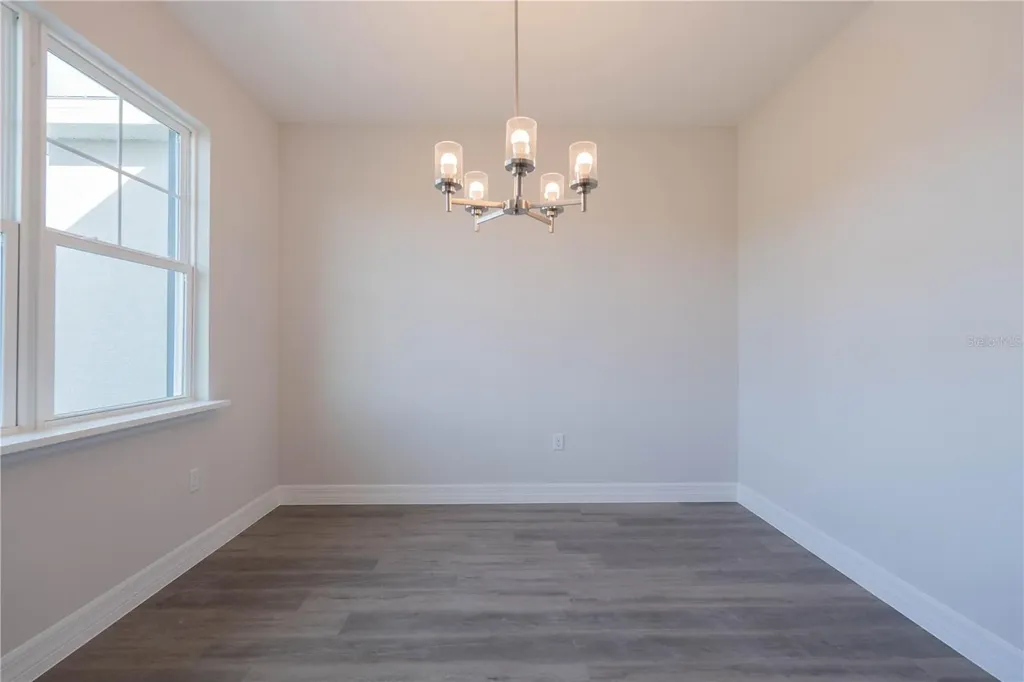 834 N Joanna Avenue Tavares FL 32778