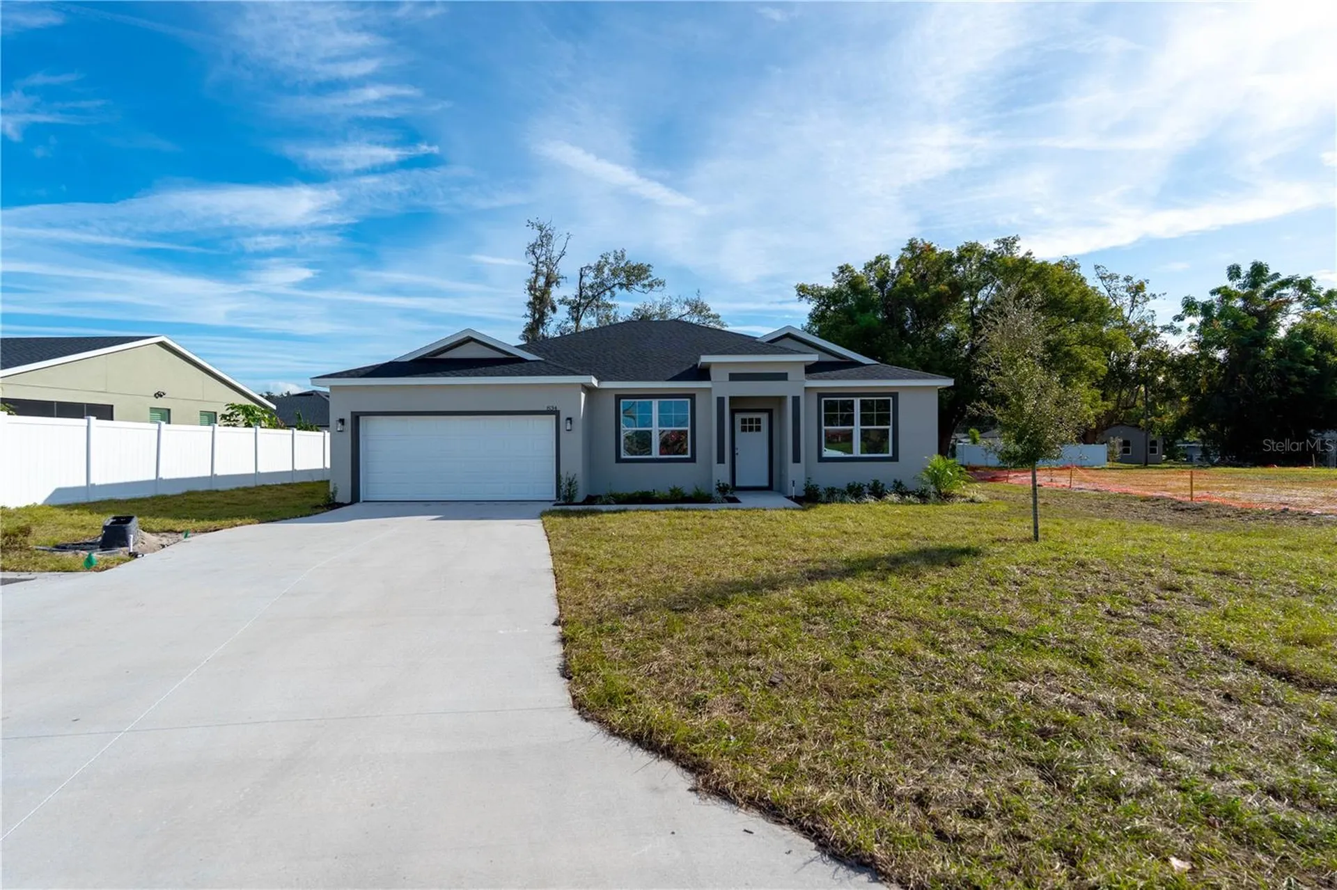 834 N Joanna Avenue Tavares FL 32778