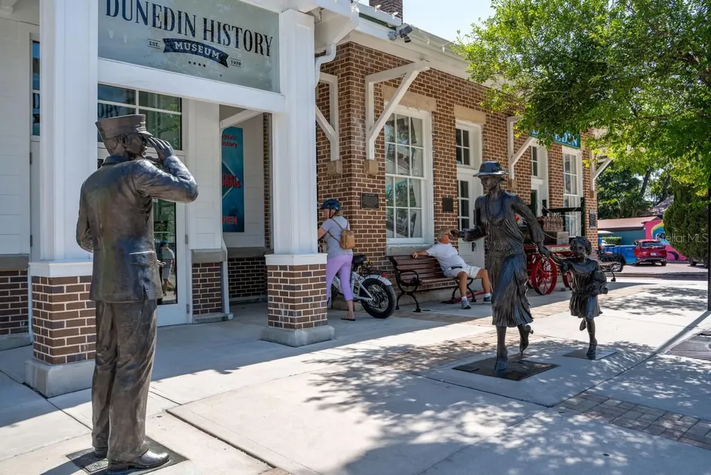 621 Duchess Boulevard Dunedin FL 34698