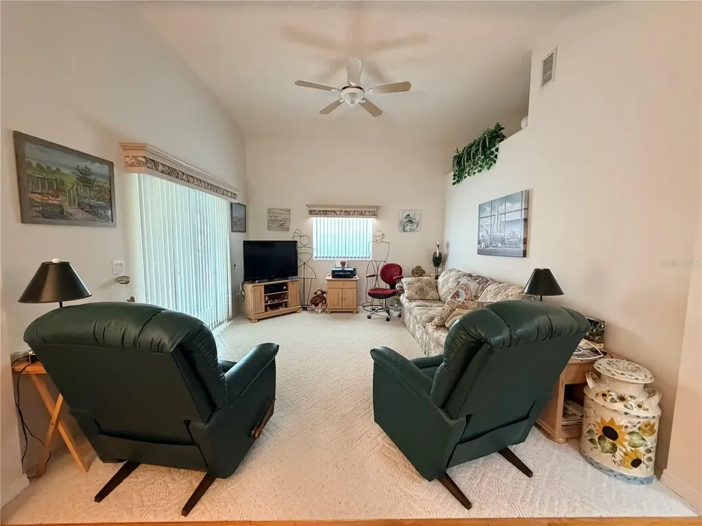 912 St George Drive Davenport FL 33837