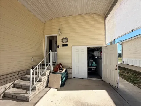 912 St George Drive Davenport FL 33837