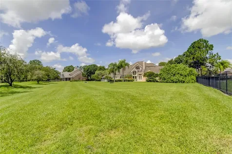 18605 Avenue Monaco Lutz FL 33558