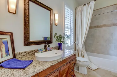 18605 Avenue Monaco Lutz FL 33558
