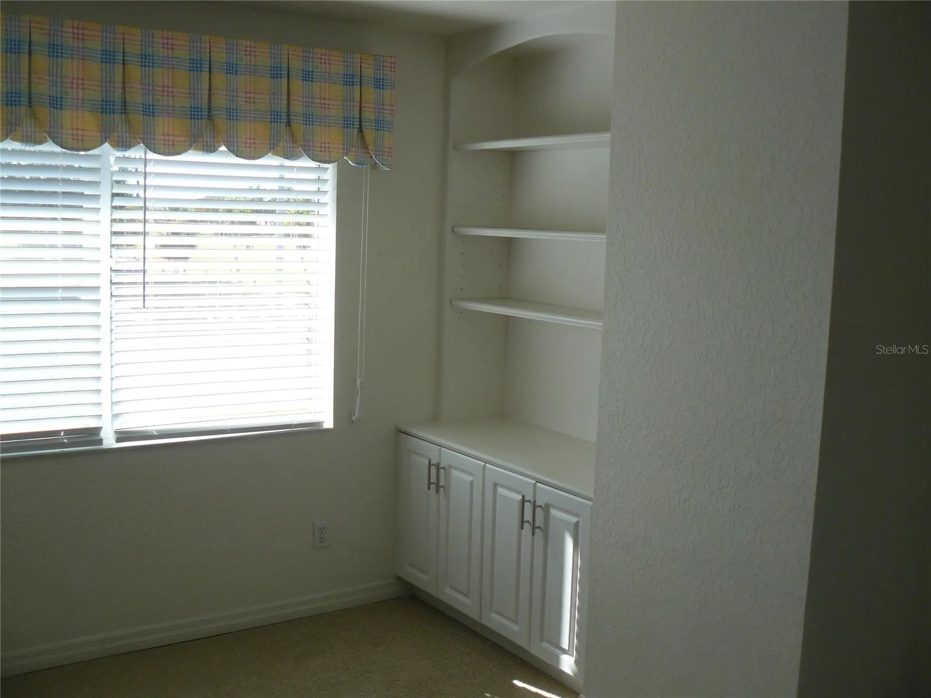 8628 Sweet Magnolia Place Seminole FL 33777