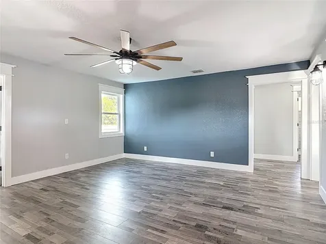 379 N Sr 415 Osteen FL 32764