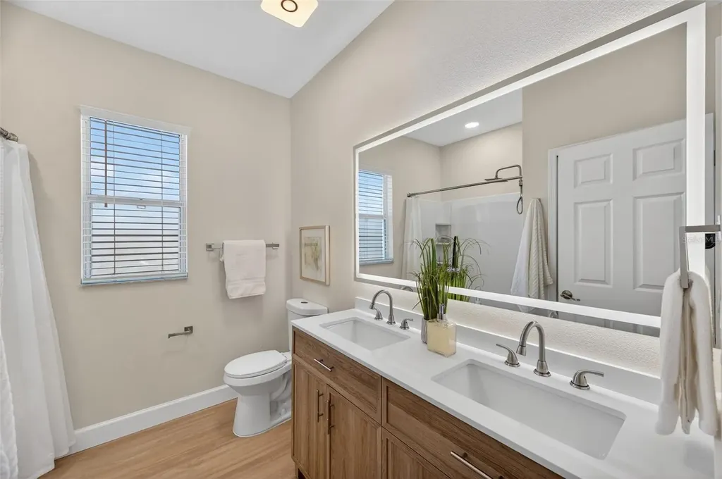 8995 70th Way N Pinellas Park FL 33782