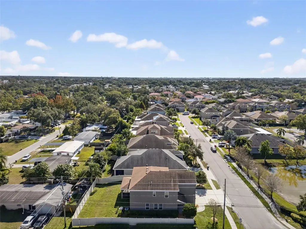 8995 70th Way N Pinellas Park FL 33782