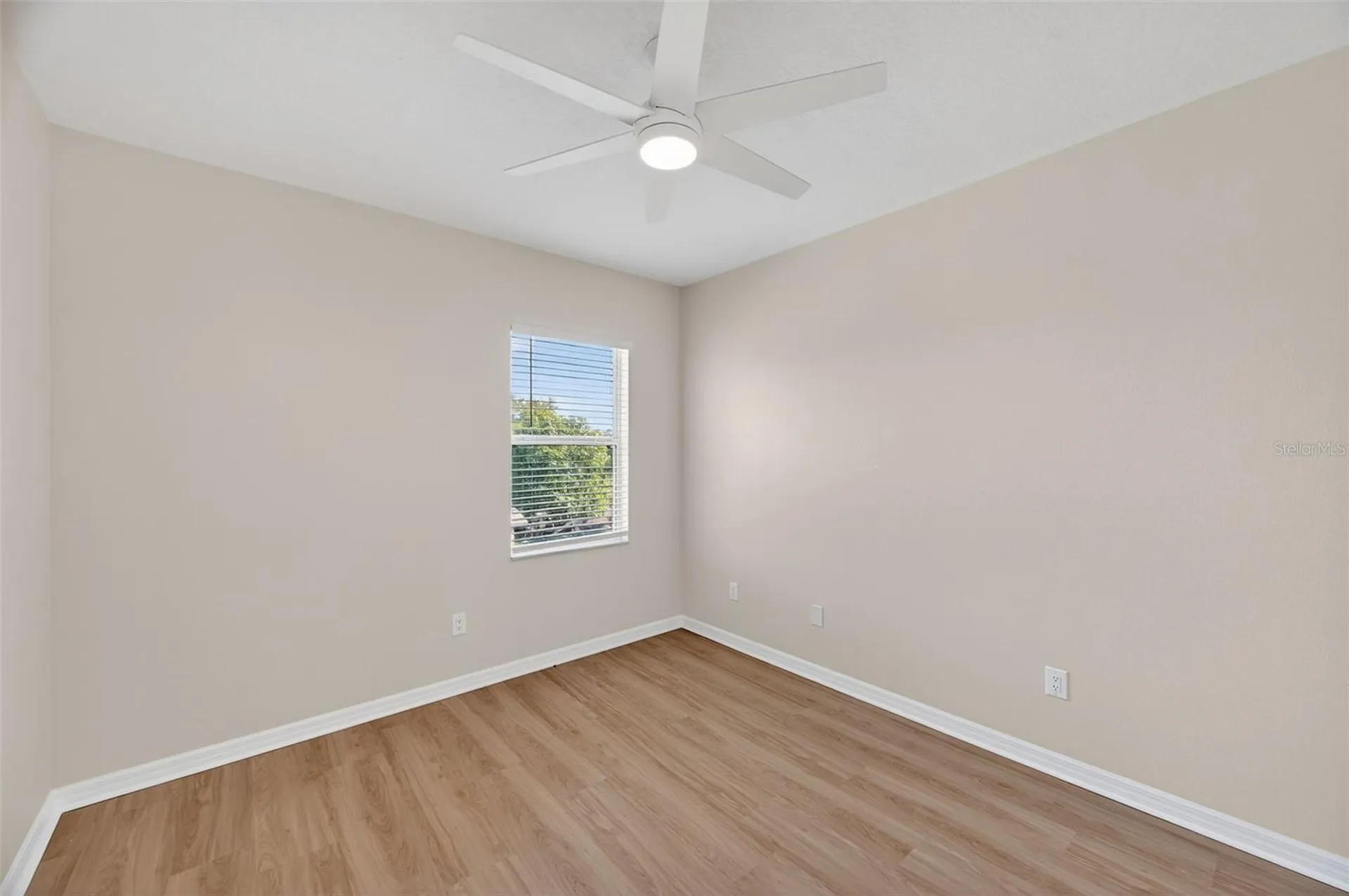 8995 70th Way N Pinellas Park FL 33782