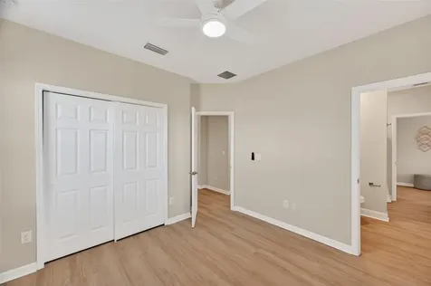 8995 70th Way N Pinellas Park FL 33782