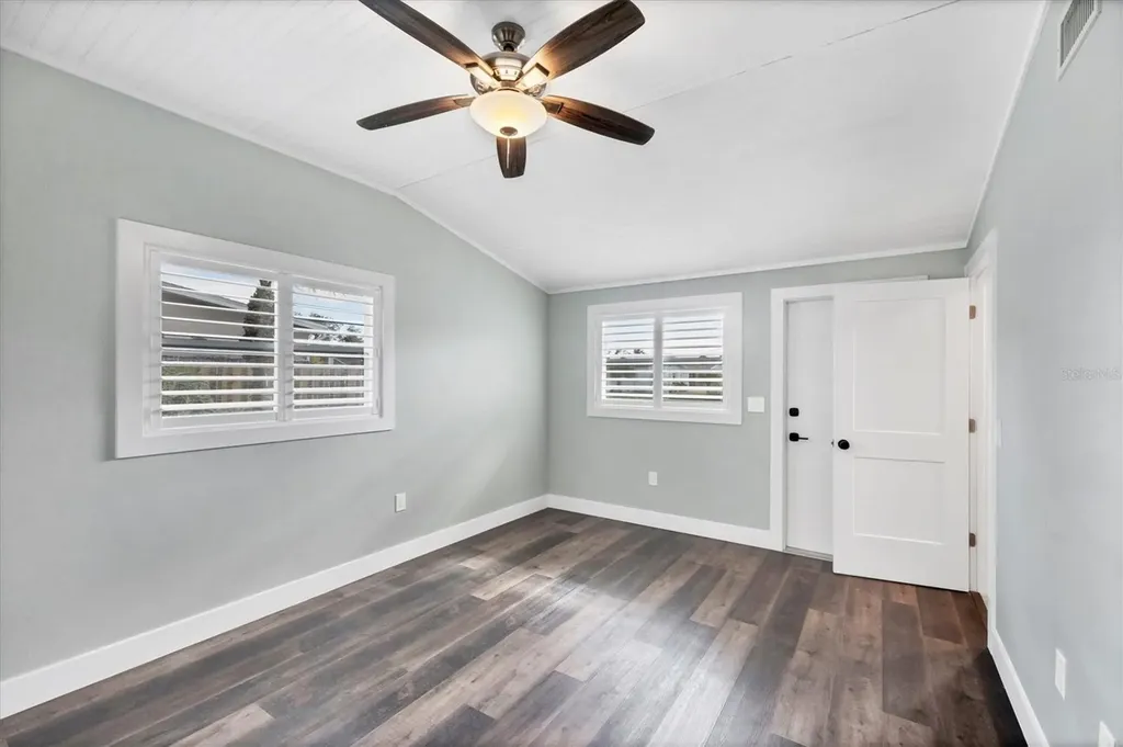 1073 Alston Lane Englewood FL 34223