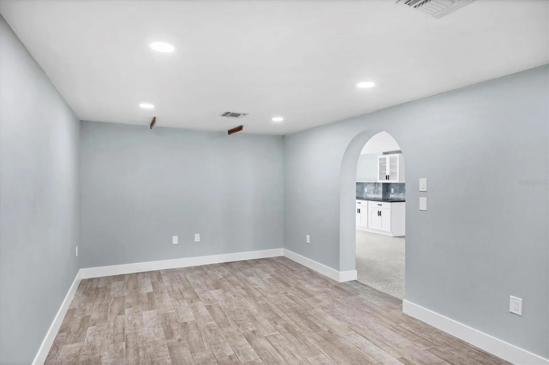 1073 Alston Lane Englewood FL 34223