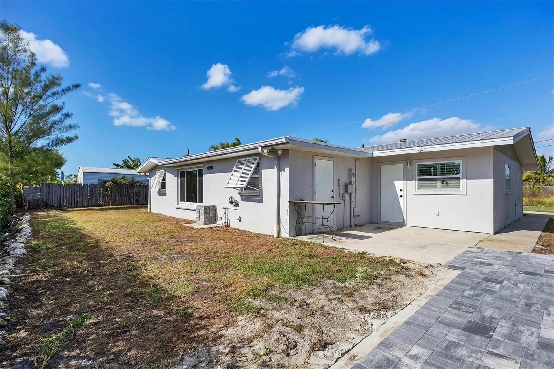 1073 Alston Lane Englewood FL 34223