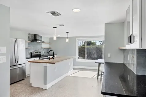 1073 Alston Lane Englewood FL 34223