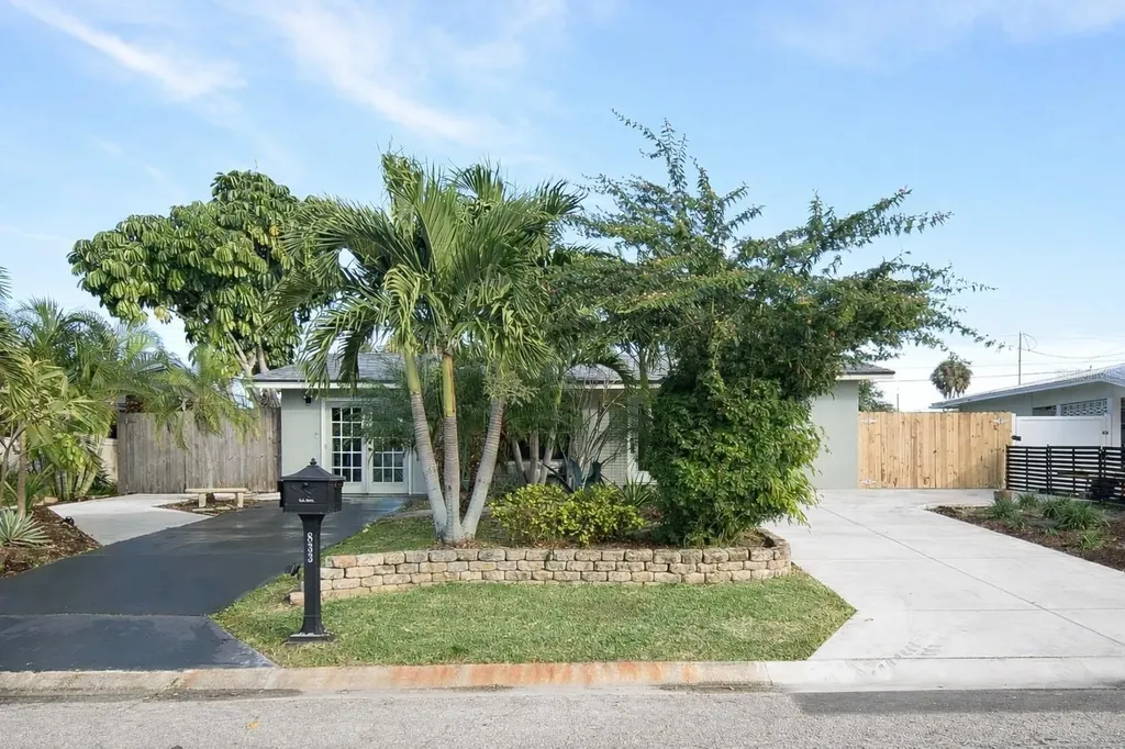 833 Chickasaw Avenue Melbourne FL 32935