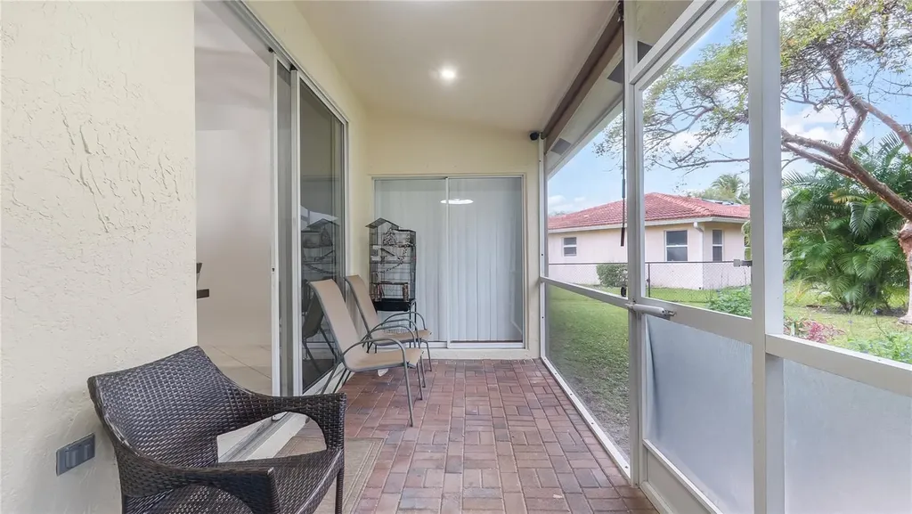 132 Chestnut Circle Royal Palm Beach FL 33411