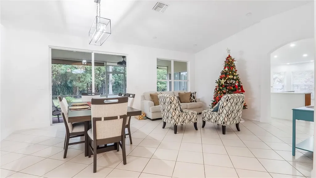 132 Chestnut Circle Royal Palm Beach FL 33411