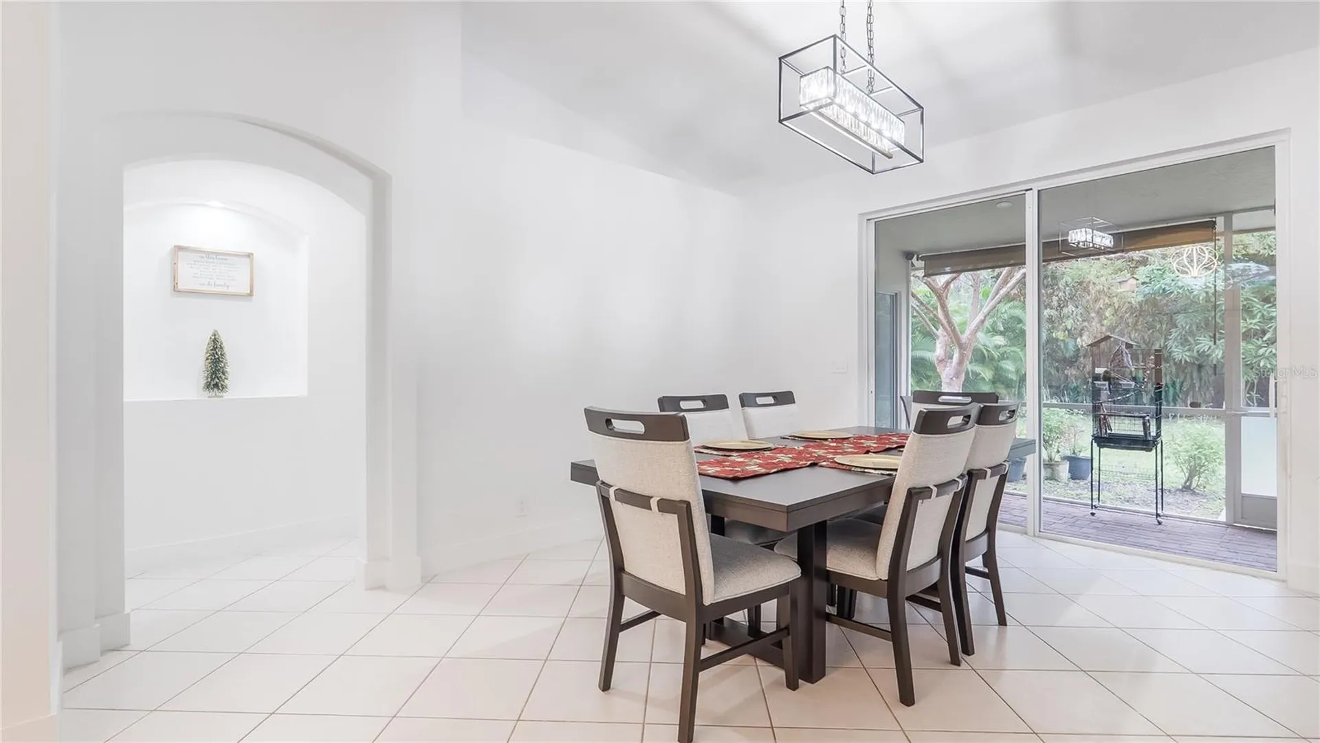132 Chestnut Circle Royal Palm Beach FL 33411