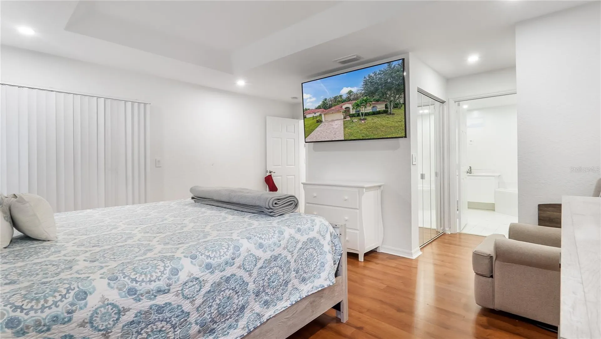 132 Chestnut Circle Royal Palm Beach FL 33411