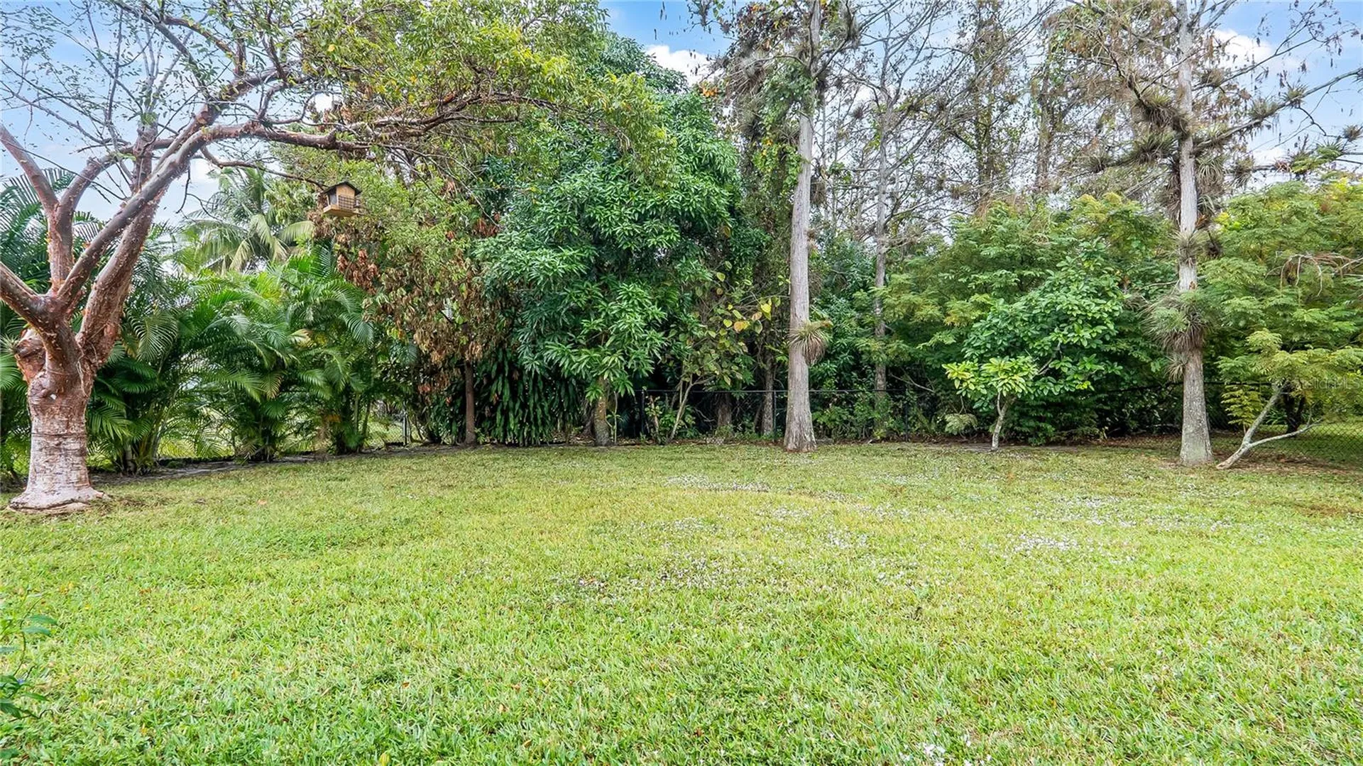 132 Chestnut Circle Royal Palm Beach FL 33411